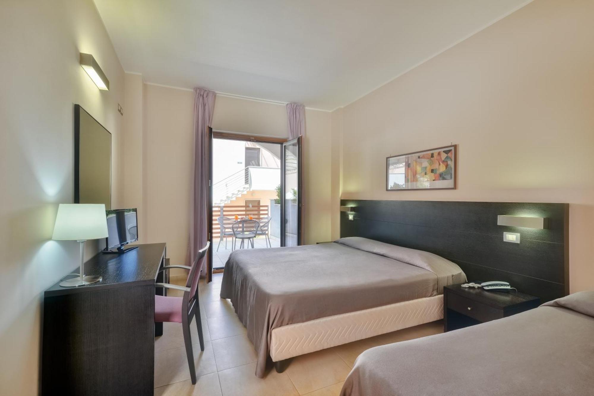 Quadruple Room,1011426973:JPEG